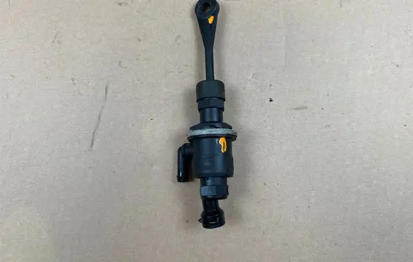 Hyundai i40 Clutch slave cylinder 