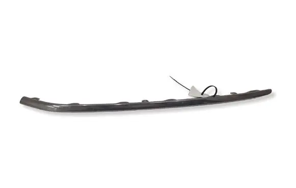 Volkswagen PASSAT B7 Front bumper splitter molding 3AA853763