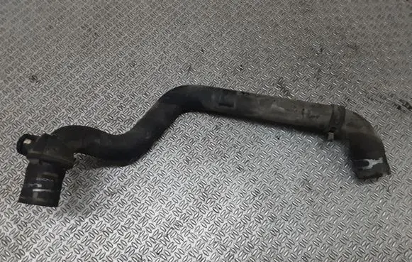 Peugeot 407 Engine coolant pipe/hose