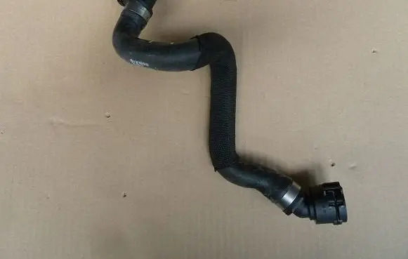 Mercedes-Benz X-class W470 Engine coolant pipe/hose A2478305900