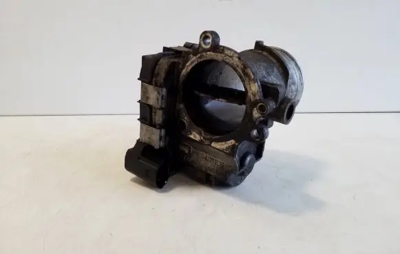 Iveco Daily 5th gen Throttle valve 504385629 54DTE3I