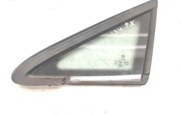Volkswagen Golf VII Front triangle window/glass 43R001564 M535 AS2
