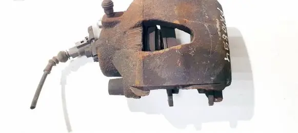 Volkswagen Golf V Front brake caliper