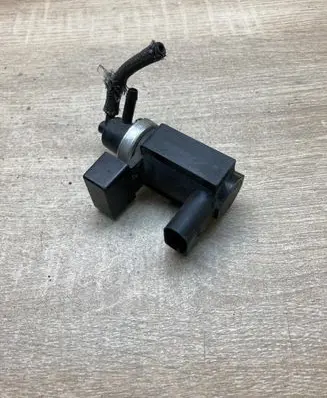 Audi A4 S4 B6 8E 8H Turbo solenoid valve 8E0906628 72290333