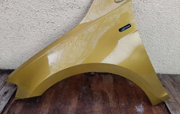 Volkswagen Golf VII Fender