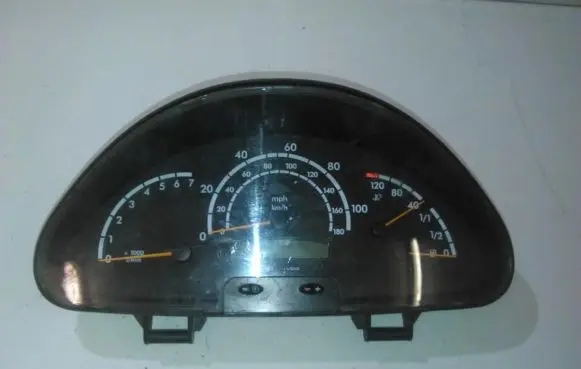 Mercedes-Benz Sprinter W901 W902 W903 W904 Speedometer (instrument cluster) 88311295 87001376