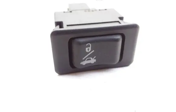 Nissan Primera Tailgate opening switch 4799