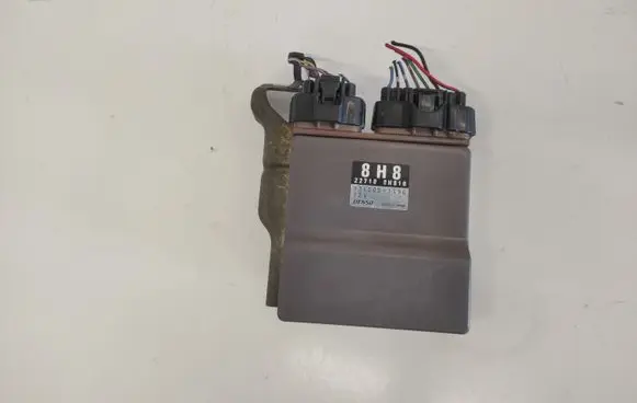 Nissan X-Trail T30 Fuel injection control unit/module 227108H810 1310001190
