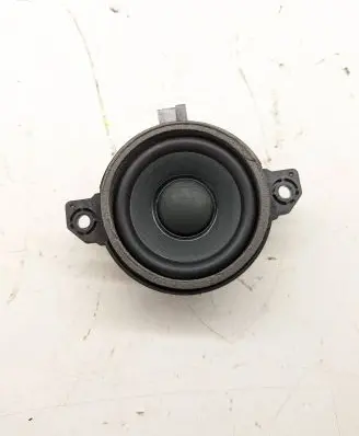 Volvo S90, V90 Front door speaker 31489617
