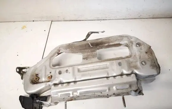 Toyota Urban Cruiser (XP110) Other exterior part