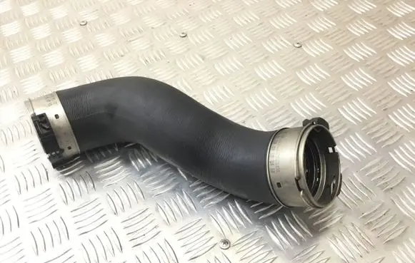 BMW 6 F12 F13 Intercooler hose/pipe 8516509