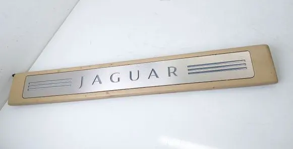 Jaguar XF Front sill trim cover 8X2313201AF
