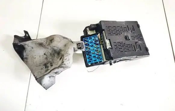 Renault Scenic I Fuse box set 7703397911 1096046