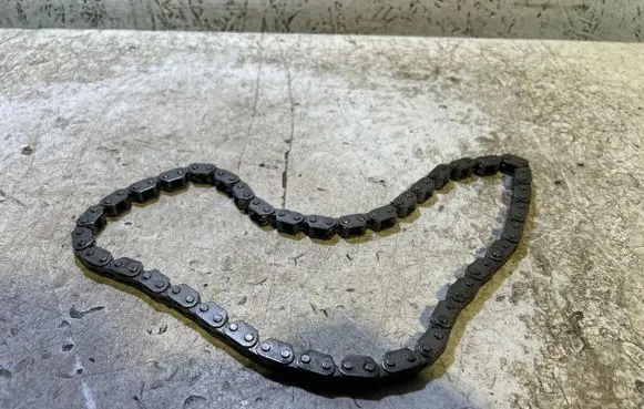 Dodge Challenger Oil pump chain 