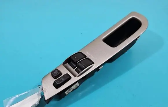 Toyota Corolla E120 E130 Electric window control switch 54035096 IMPRK1375347