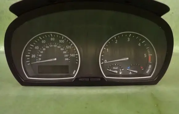BMW X3 E83 Speedometer (instrument cluster) 3416117-02