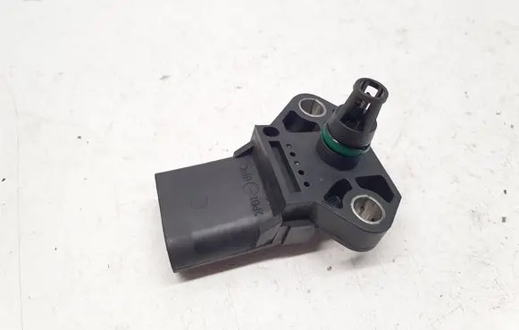 Volkswagen Touareg I Air pressure sensor 038906051C 0281002401 45052084