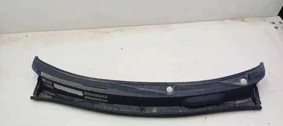 Toyota Prius (NHW20) Wiper trim 5570947070