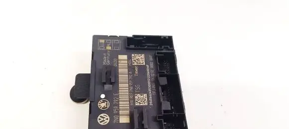 Skoda Superb B6 (3T) Door control unit/module 7N0959792A