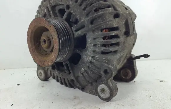 Audi A6 S6 C6 4F Generator/alternator 059903015R TG17C020 25427648