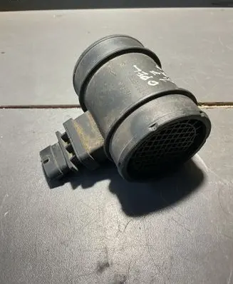 Opel Astra H Mass air flow meter 0281002618 55350048