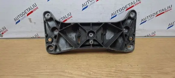 BMW 6 F06 Gran coupe Gearbox mounting bracket 6777613