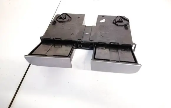 Volkswagen PASSAT B6 Cup holder 3C0858407