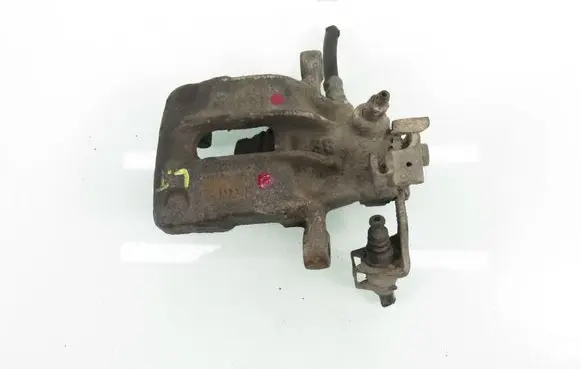 Volkswagen PASSAT B4 Rear brake caliper 
