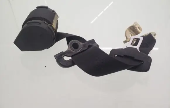 Mercedes-Benz C W202 Rear seatbelt 566150300