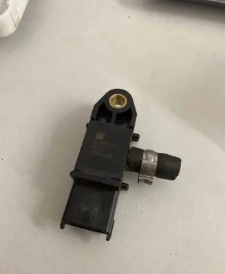 Opel Astra H Exhaust gas pressure sensor 55566186 1C16 28403024003