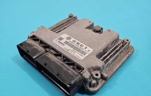 Skoda Octavia Mk2 (1Z) Engine control unit/module ECU 03G906021TB IMPRK1508996