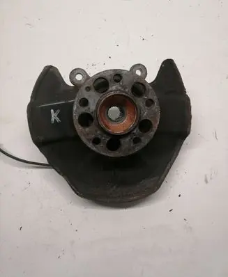 Mercedes-Benz B W245 Front wheel hub spindle knuckle