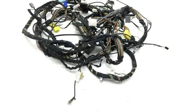 Jaguar XK8 - XKR Engine installation wiring loom LJE3652BB HJE9667CC