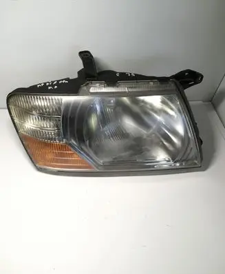 Mitsubishi Pajero Headlight/headlamp 10087419
