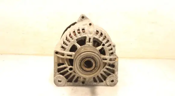 Renault Megane II Generator/alternator 8200100907