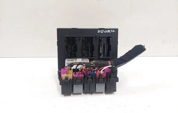 Skoda Octavia Mk2 (1Z) Comfort/convenience module 1K0937087D 50090965495