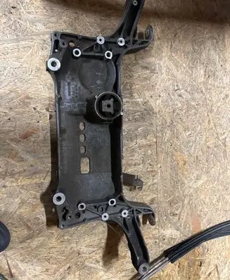 Volkswagen PASSAT B6 Front subframe 3C0199369F