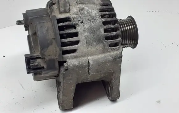 Renault Megane II Generator/alternator 8200290215