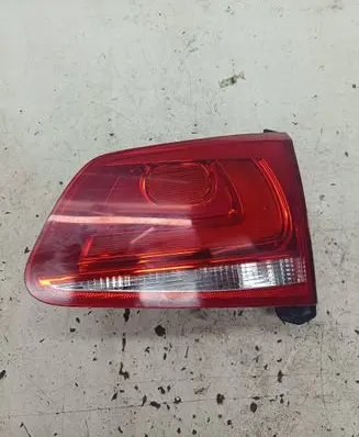 Volkswagen Touareg II Tailgate rear/tail lights 7P6945094C 89090274