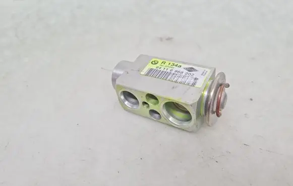 BMW X5 E70 Air conditioning (A/C) expansion valve 6968202 64116968202 R134A