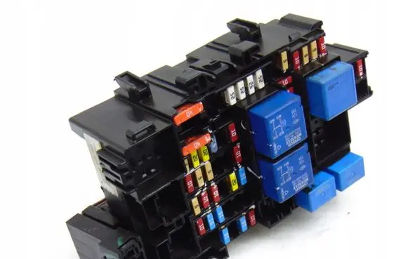 Renault Captur II Fuse module