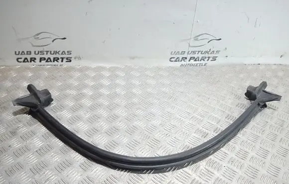 Mitsubishi Outlander Trunk rubber seal (body) 
