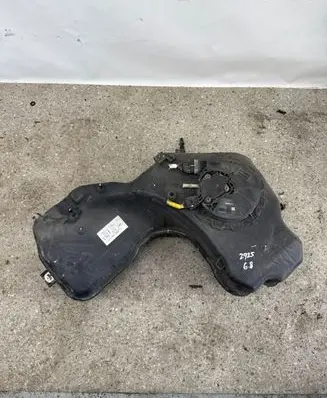 Hyundai Santa Fe AdBlue liquid reservoir 31550S1900