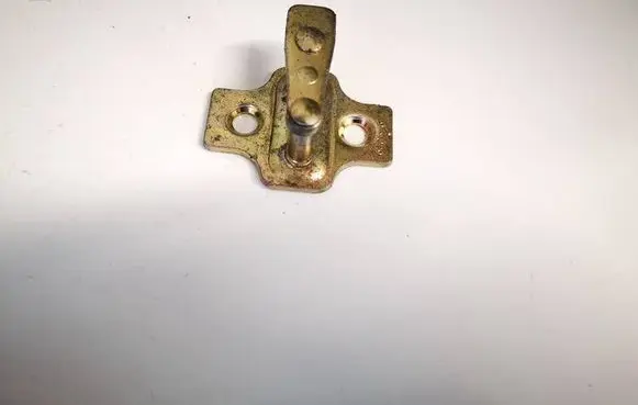 Chevrolet Kalos Front door lock loop/hook striker 