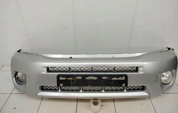 Toyota RAV 4 (XA20) Front bumper 