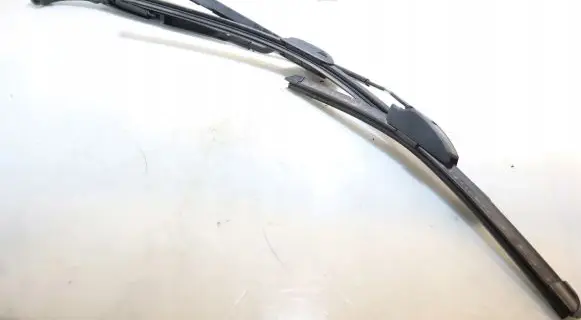 Hyundai i20 (GB IB) Front wiper blade arm