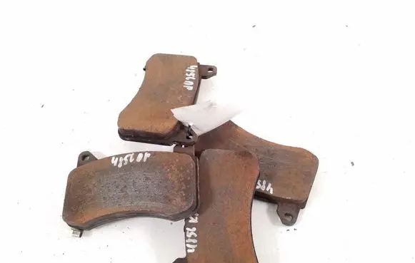 Tesla Model Y Brake pads (front) 800828400B