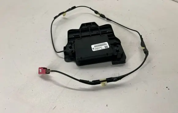 Dodge Charger Keyless system antenna 68067533AH P68067533AH 041581A