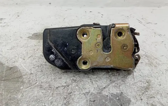Chrysler 300 - 300C Rear door lock