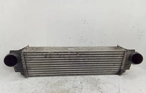BMW 5 F10 F11 Intercooler radiator 7805629